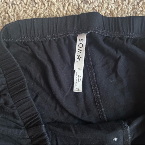 Soma COOL NIGHTS
Solid Piped Pajama Shorts - Picture 4 of 5